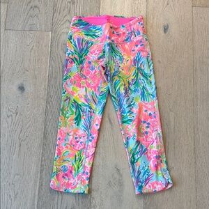 Lilly Pulitzer UPF 50+ Luxletic 21” Weekender Crop Leggings – Size XS
